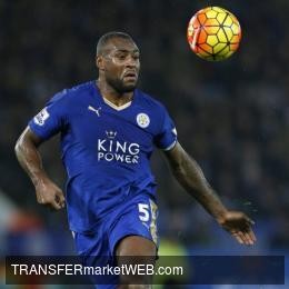 LEICESTER CITY about to sign Wes MORGAN on new deal