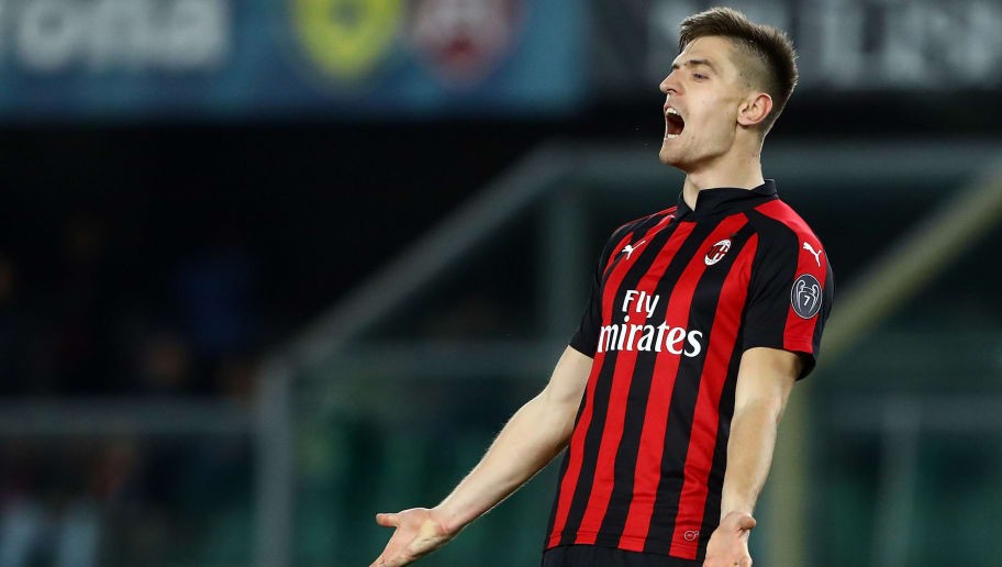 Milan's Krzysztof Piatek Reveals He Supported Arsenal as a Boy & Names 2 Players He Admired