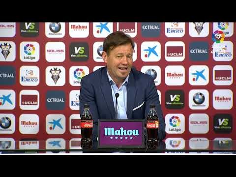 Rueda de prensa de Manuel Mosquera tras el Albacete BP vs Extremadura UD (1-0)