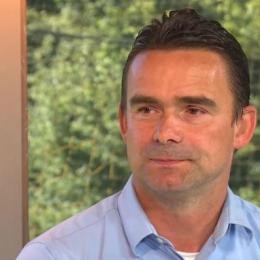 ARSENAL to approach Overmars