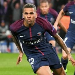 PSG going for 2 more years with Dani ALVES