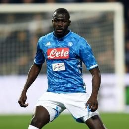 MAN. UNITED in touch with Napoli on KOULIBALY