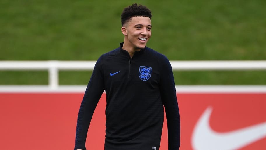 Jadon Sancho or Philippe Coutinho: Who Should Man Utd Sign This Summer & Why