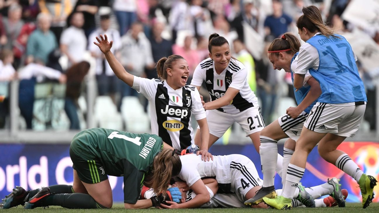 Juventus Women set new Italian crowd record for top-of-table clash