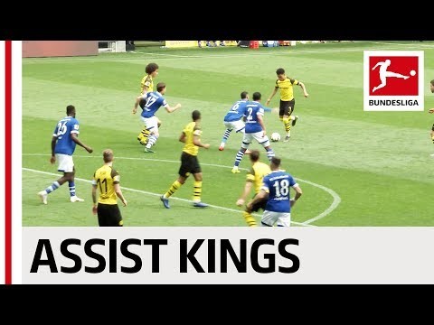 Best Midfielders in 2018/19 - Reus, Sancho, Brandt & More