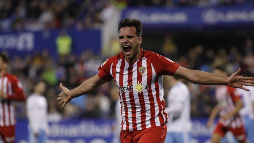 Alvaro Gimenez wins LaLiga 1|2|3 top goalscorer award
