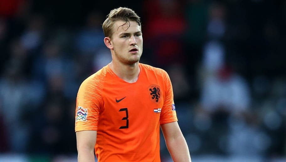 PSG Close to Beating Barcelona & Man Utd to Matthijs de Ligt as Mino Raiola Jets to Paris for Talks