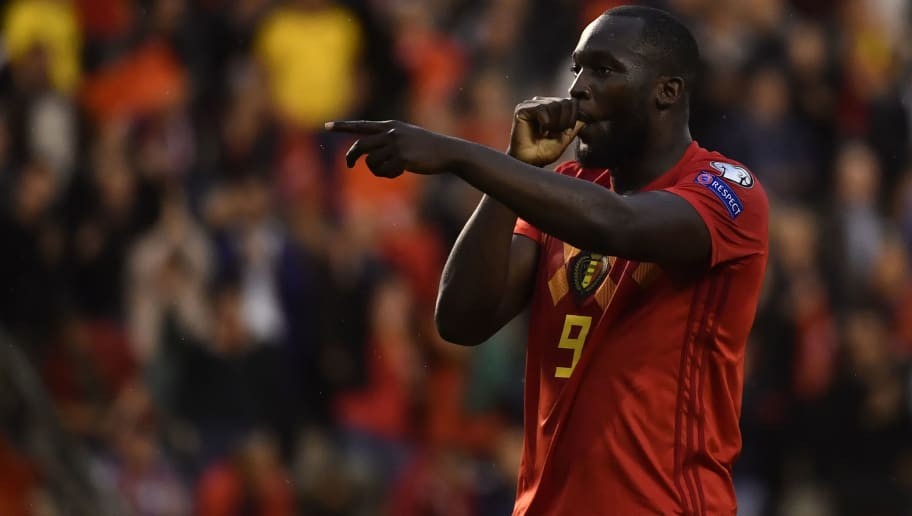 Romelu Lukaku Hints at Man Utd Exit and Hails Inter Boss Antonio Conte as the Best in the World