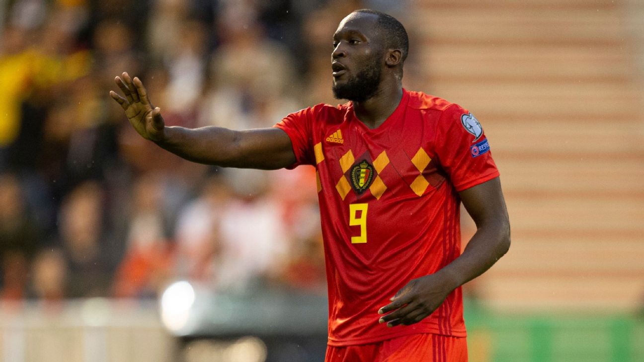Lukaku urged to quit Man Utd by Belgium boss