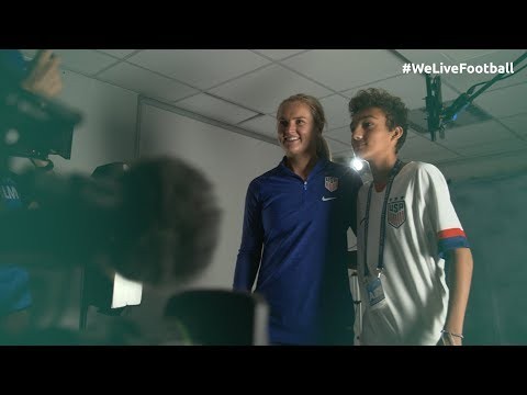 Fan Movement member Simon interviews USA's Lindsey Horan