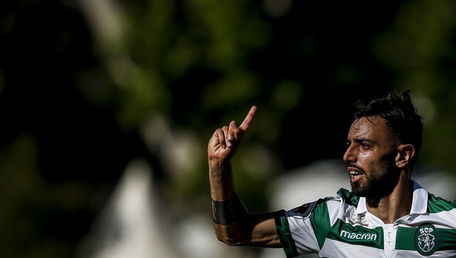 Bruno Fernandes' Agent Opens Talks With Tottenham But Sporting CP Hold Out for Man Utd Bid