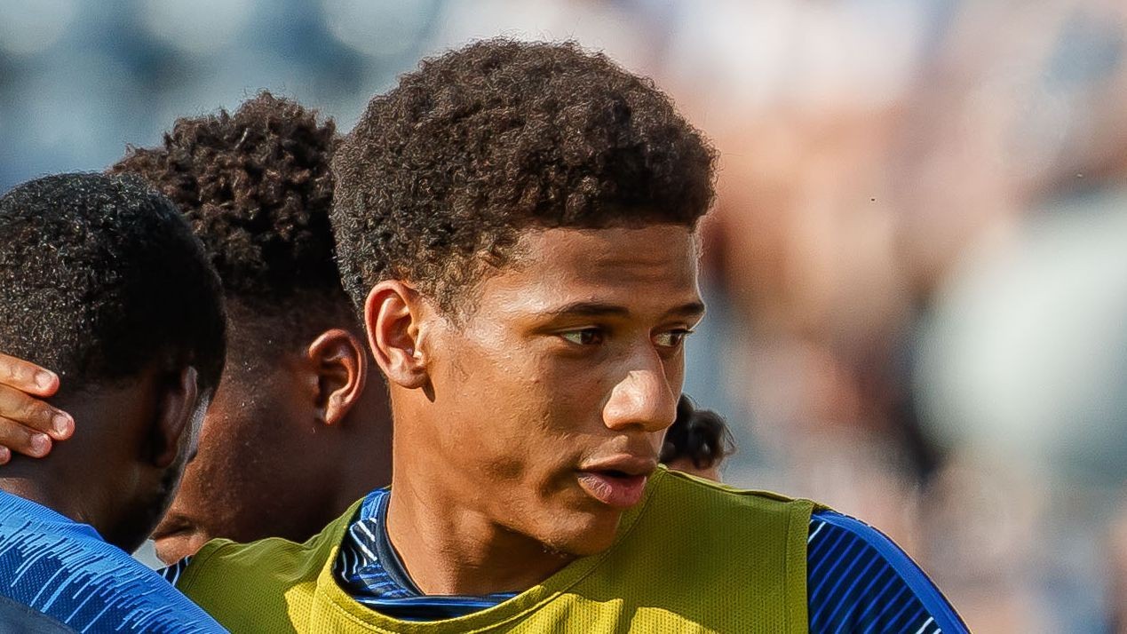 Sources: Arsenal set to win ¬25m Saliba race