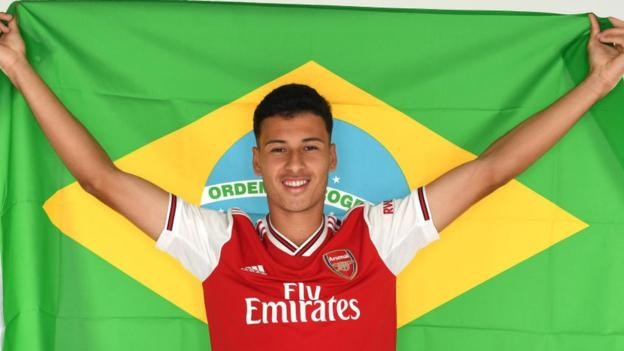 Arsenal sign Brazilian teenage forward Gabriel Martinelli