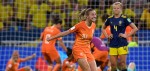 Groenen strikes to take Netherlands through to final against USA