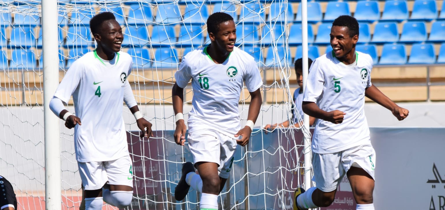 Saudi Arabia seal early advantage