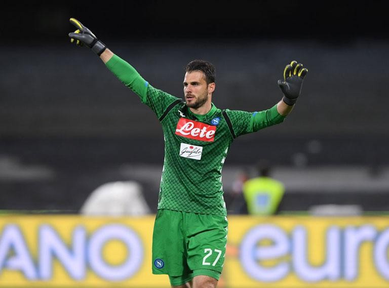 NAPOLI, KARNEZIS: "OUR DREAM IS TO WIN SOMETHING BIG"