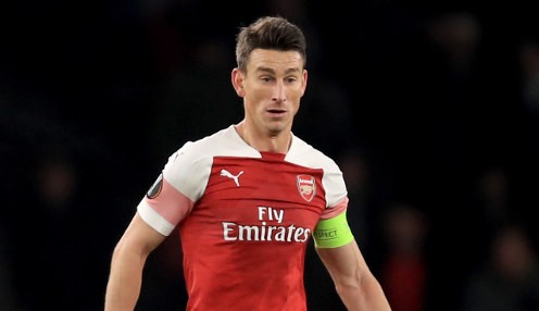 Koscielny refuses to travel