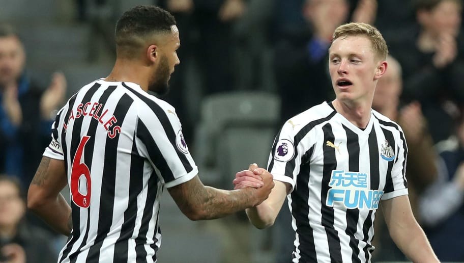 Man Utd 'Stunned' by Newcastle's Valuation of Sean Longstaff After Recent Talks