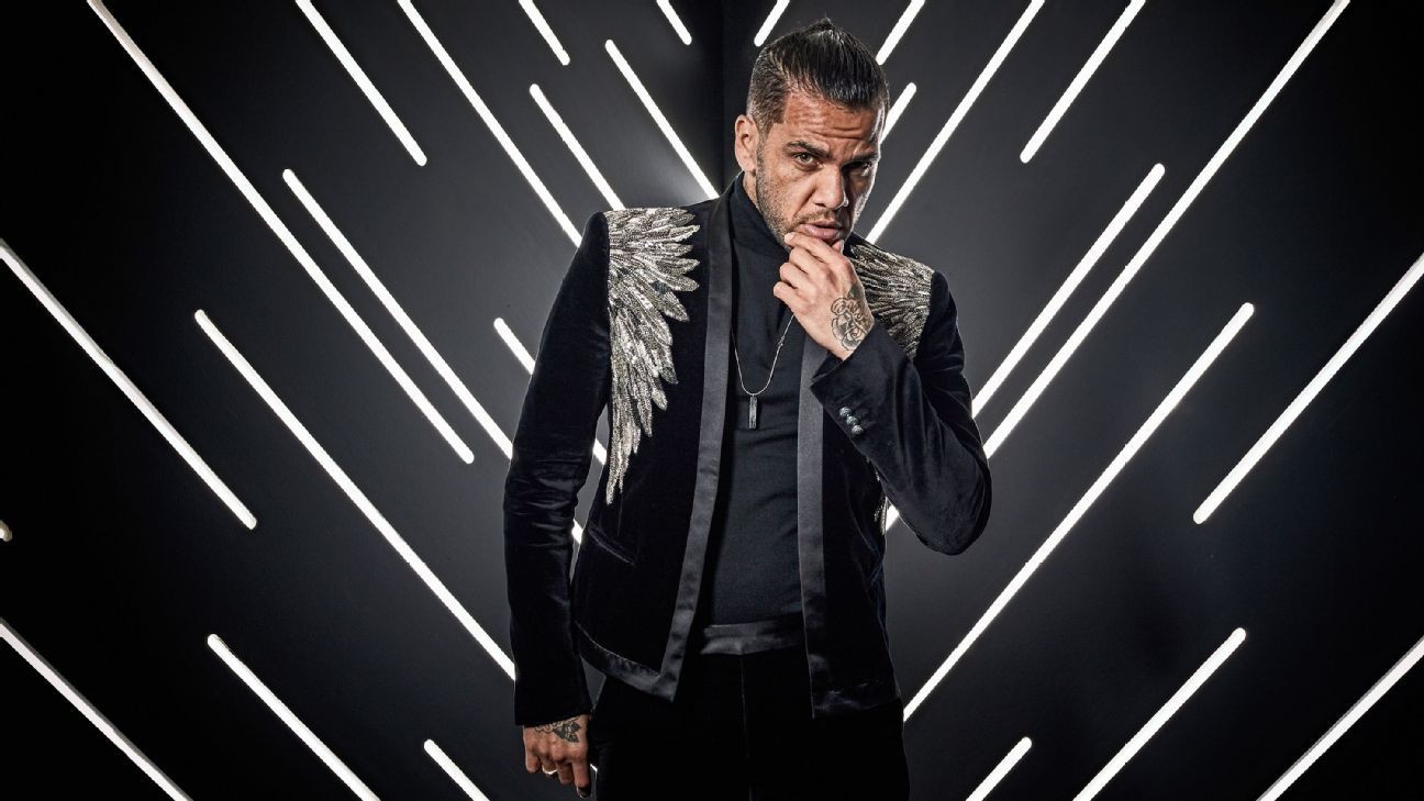 LIVE Transfer Talk: Dani Alves could finally be coming to Premier League