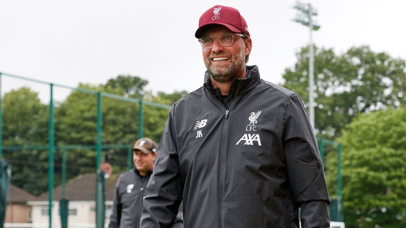 Liverpool won't have spending splurge - Klopp