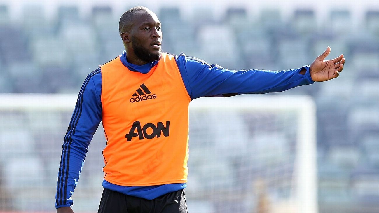 Lukaku misses Man Utd training amid Inter links