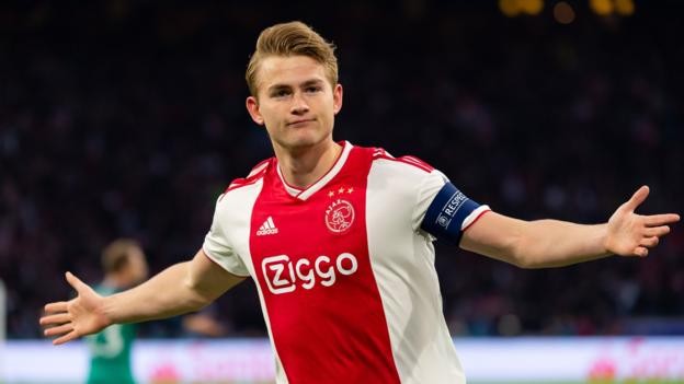 Matthijs de Ligt: Ajax defender set to complete Juventus move
