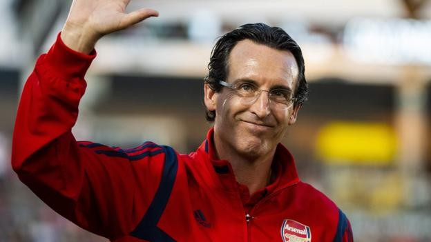 Arsenal: Unai Emery says Gunners trying to sign 'very big, very expensive players'