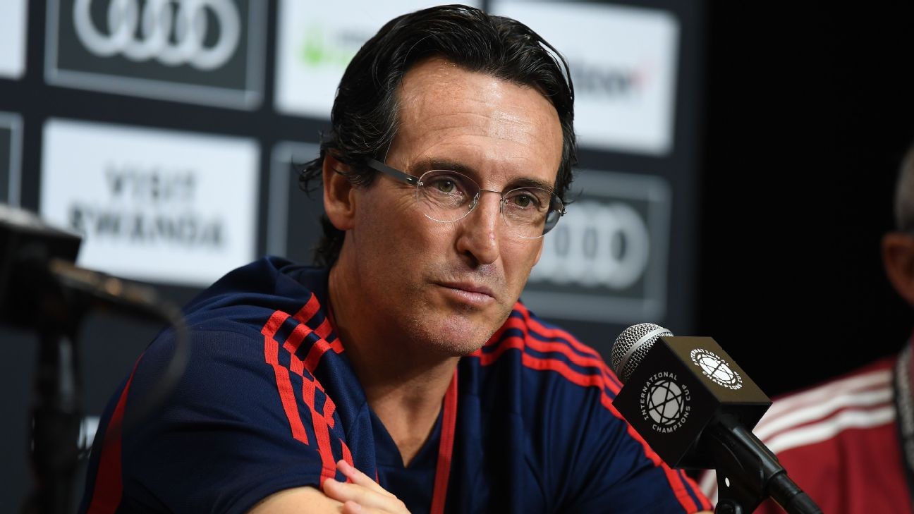 Arsenal targeting big, expensive players - Emery
