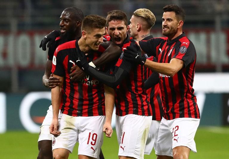 MILAN: TECHNICAL AND TACTICAL WORK FOR THE TEAM