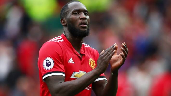 Manchester United drop Lukaku as Inter watch closely