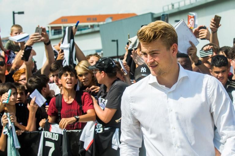 MATTHIJS DE LIGT IS BIANCONERO