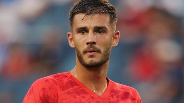 Matt Miazga: Reading re-sign Chelsea defender on loan