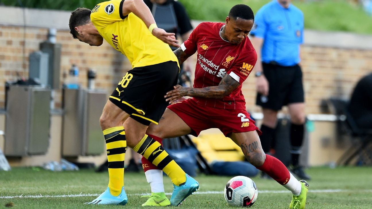 Liverpool's Clyne has injured ACL, out 6 months