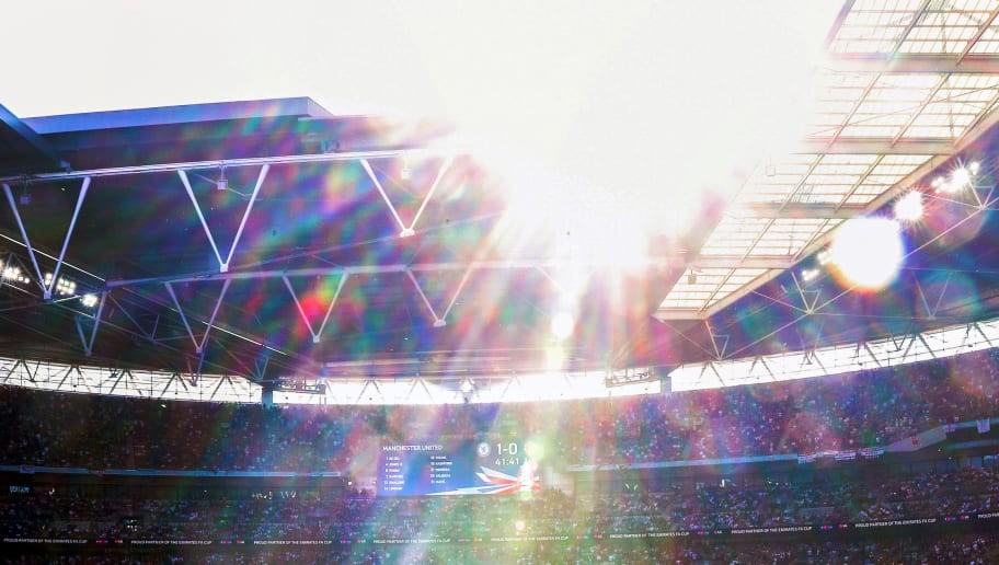 Heatwave XI: Swapping the Sun for Puns With a Lineup to Match the Weather
