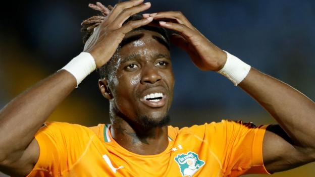 Wilfried Zaha: Everton say no second bid for Crystal palace winger