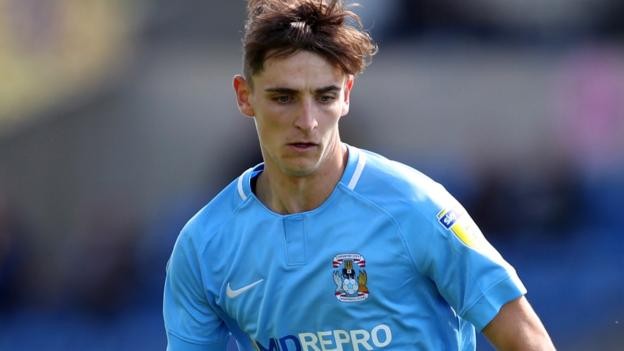 Tom Bayliss: Preston North End sign midfielder from Coventry City