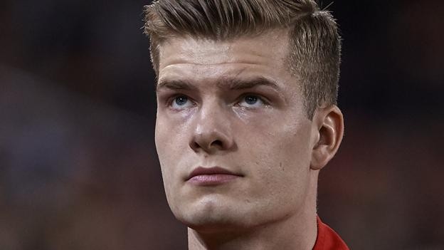 Crystal Palace striker Alexander Sorloth joins Trabzonspor on loan