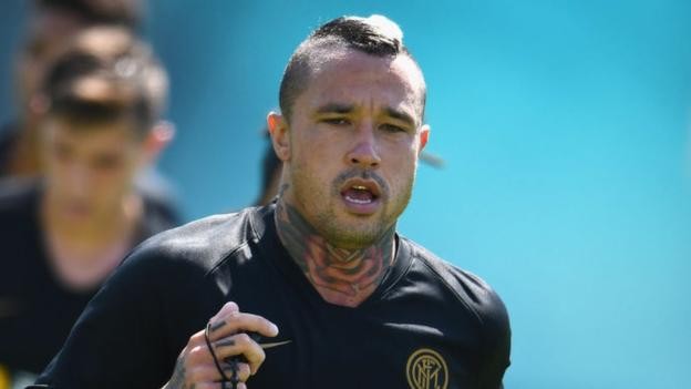 Radja Nainggolan: Inter Milan midfielder joins former club Cagliari on loan