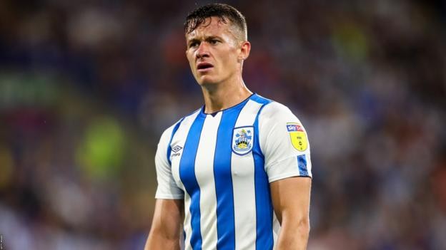 Jonathan Hogg: Midfielder signs new two-year contract with Huddersfield Town
