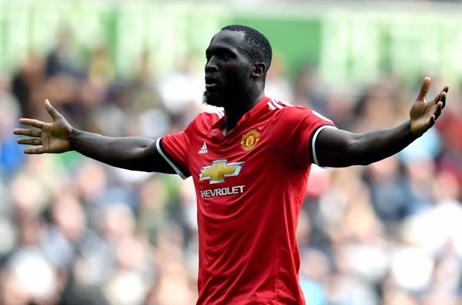 Lukaku set for Inter medical as Manchester United give green light to sale