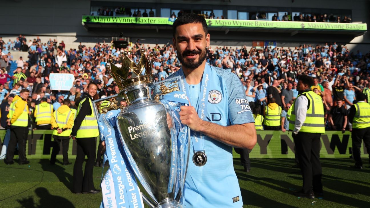 Man City's Gundogan signs four-year deal