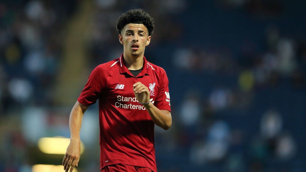 Liverpool hand 18-year-old Jones long-term deal