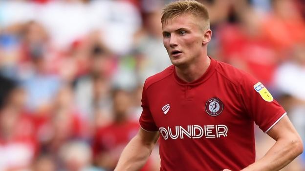 Taylor Moore: Bristol City defender signs new two-year deal