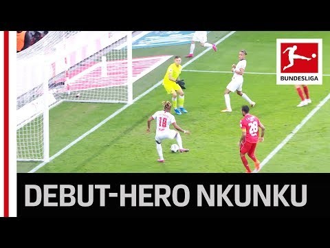 What a Debut - New Signing Nkunku Scores With 1st Touch