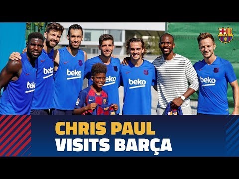 NBA star Chris Paul visits Barça's training session