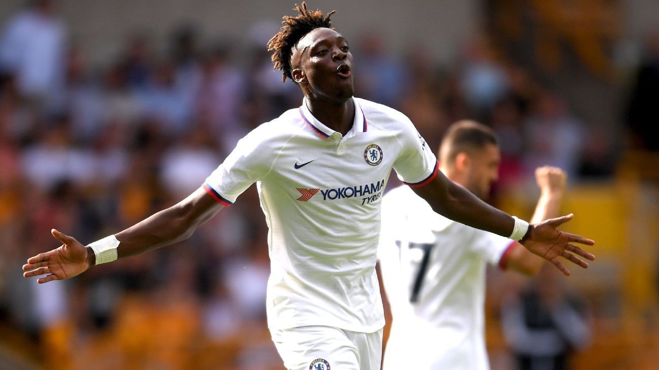 Abraham scores 3, own goal in Chelsea win