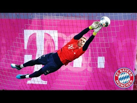 LIVE ? | FC Bayern Training auf Bayerisch! – Neuer, Coutinho, Lewy & Co. nach dem Sieg gegen Köln