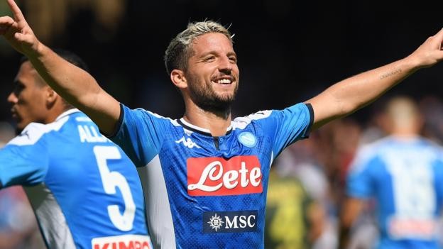 Napoli 2-1 Brescia: Mario Balotelli scores for the visitors but Napoli hold on