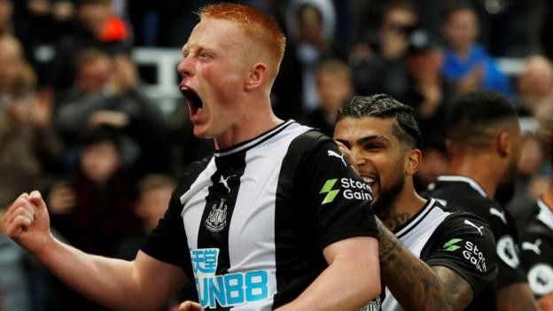 Newcastle 0-1 Man Utd: Matty Longstaff scores winner on debut