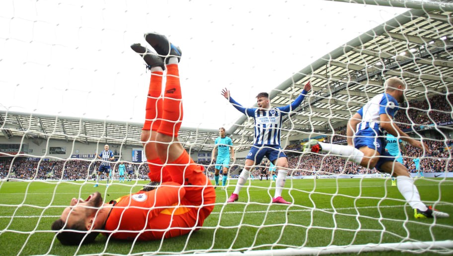 Tottenham Reveal Expected Recovery Time for Hugo Lloris After Goalkeeper Dislocates Elbow